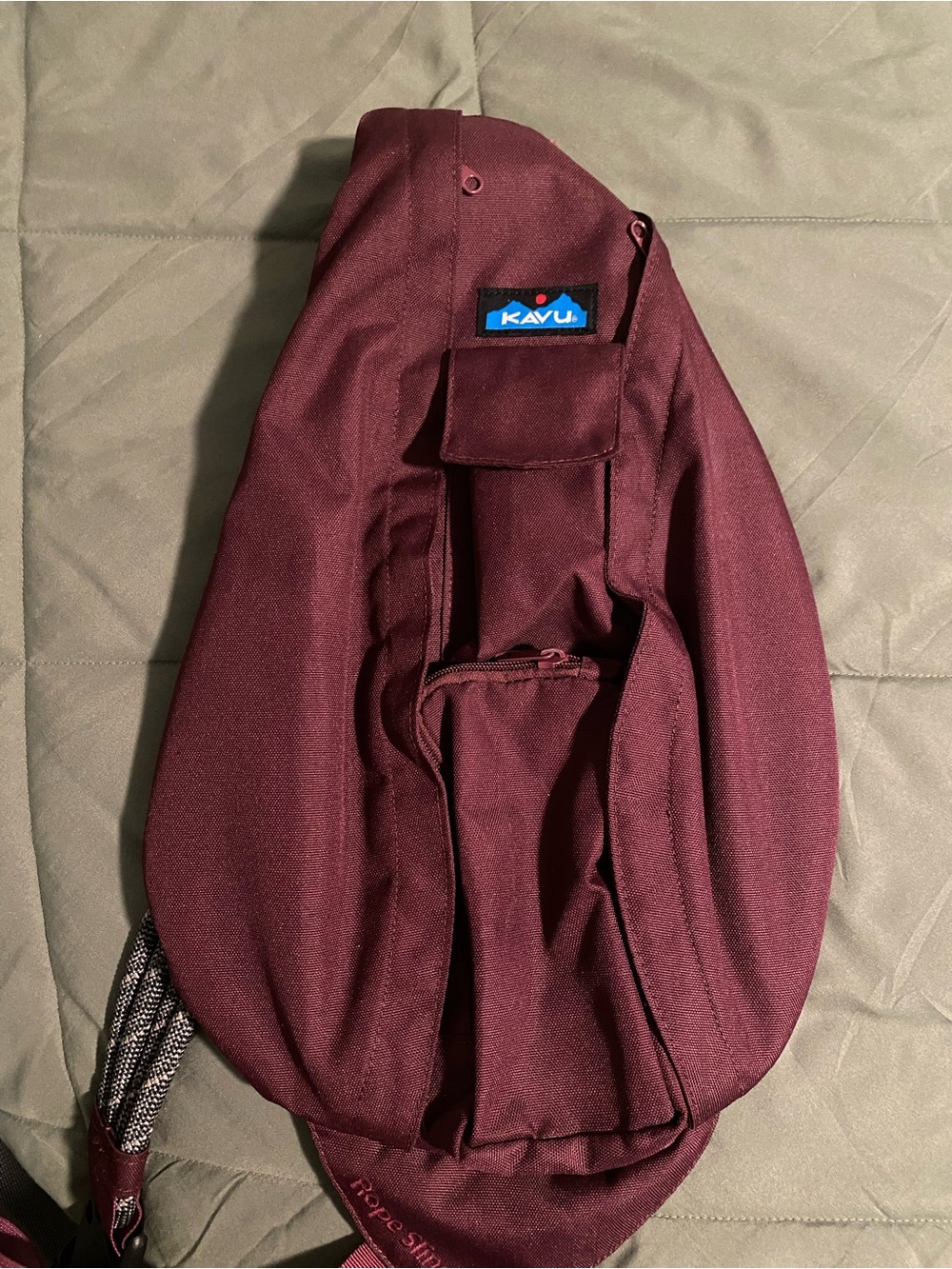 Kavu Sling Pack in Burgundy